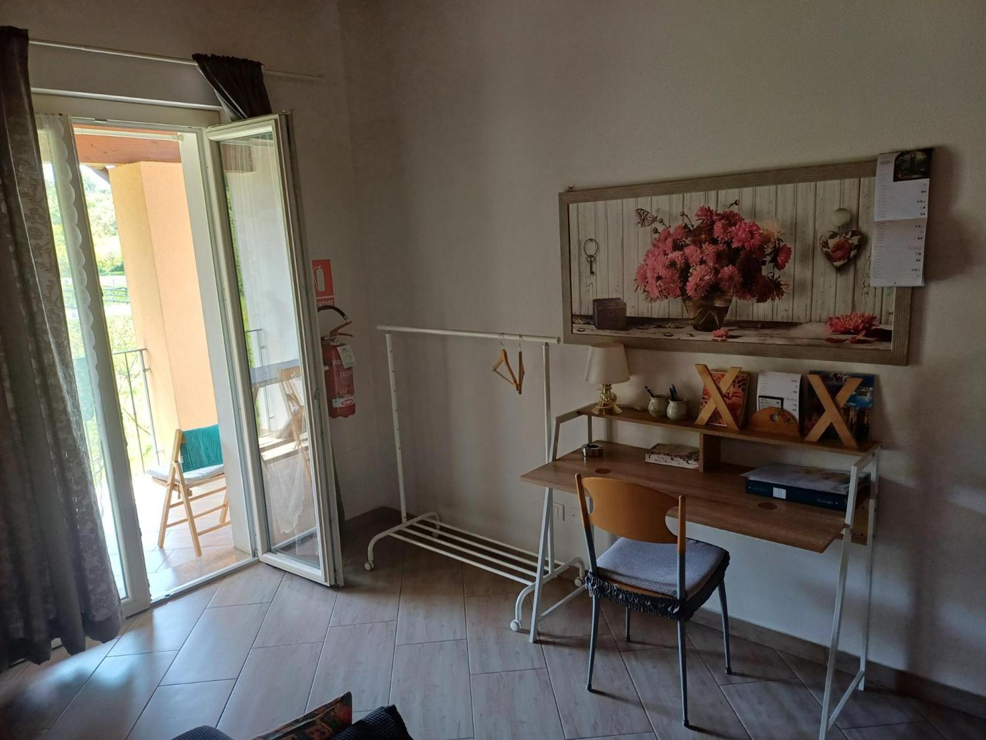 Cascina Legnago Trilocale A 6 Chilometri Da Salo' Διαμέρισμα Villanuova sul clisi Εξωτερικό φωτογραφία